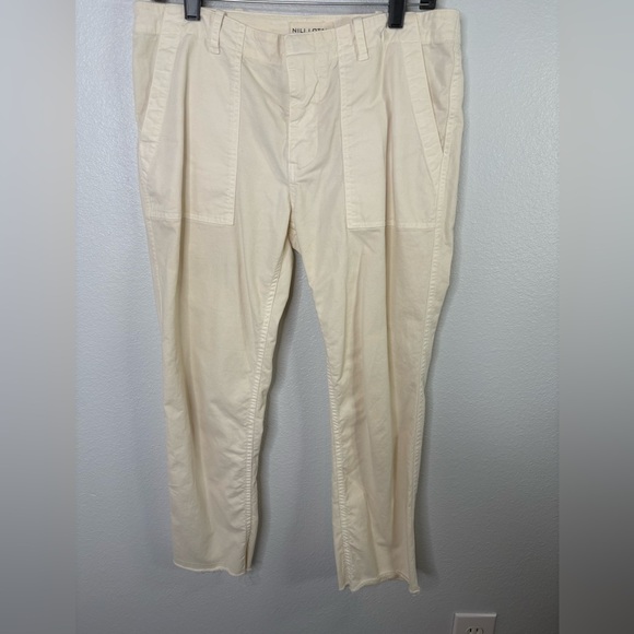 Nili Lotan Frayed Hem size 6 Cropped Pants issue-2609988